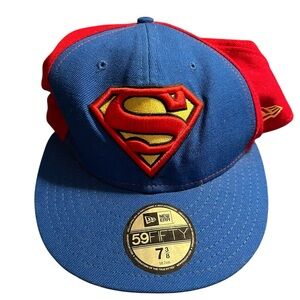 NWT Sz 7 3/8 New Era Superman Cap - Blue, Red